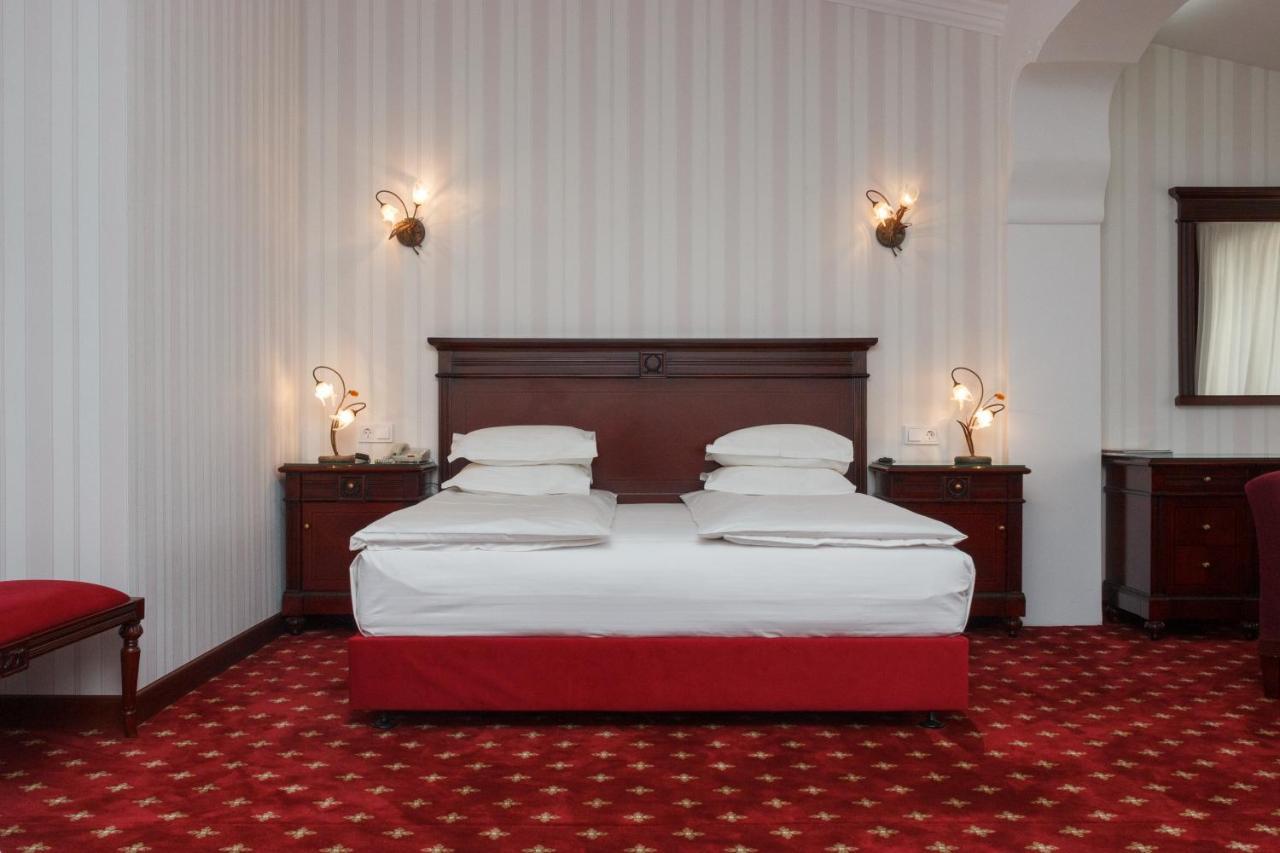 Ar Nuvo Hotel Karagandy Eksteriør billede