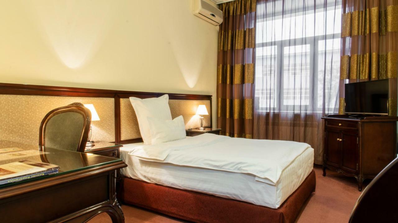 Ar Nuvo Hotel Karagandy Eksteriør billede